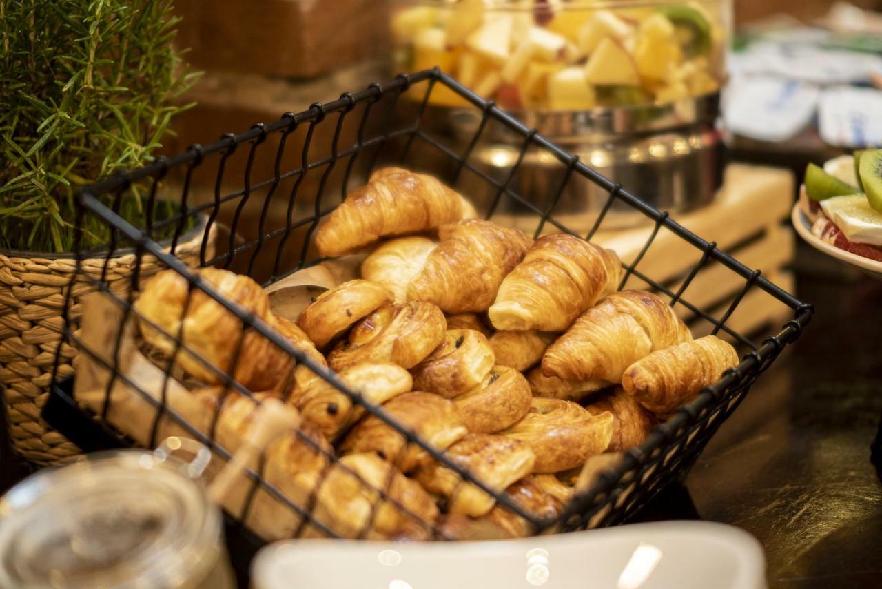 Moxa Bucharest Boutique Hotel Ngoại thất bức ảnh